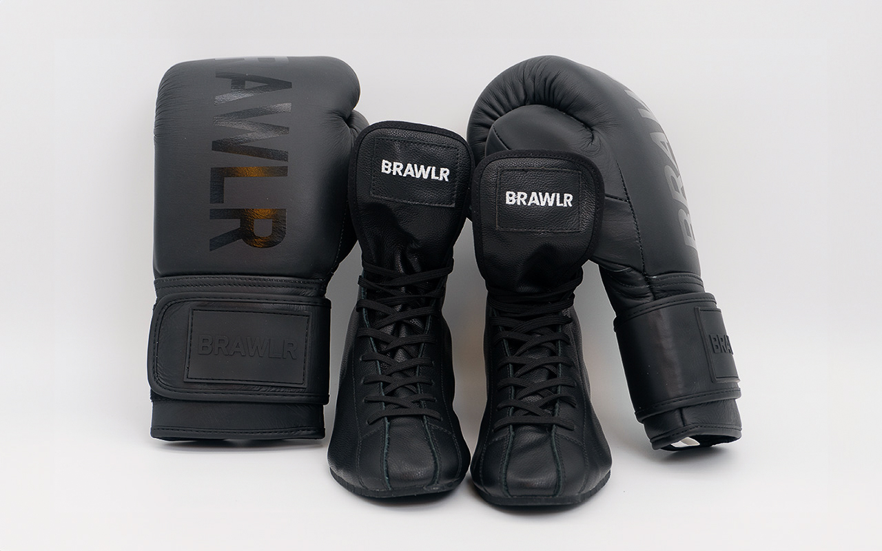 BRAWLR boksset zwart handschoenen en schoenen